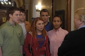 Robert Clark, Emma Taylor-Isherwood, Noah Reid, Michael Seater, and Shadia Simmons in Strange Days at Blake Holsey High 