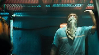 Carlos Valencia in Submersible (2020)