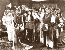 Charles Avery, Jewel Carmen, Dot Farley, Chester M. Franklin, Raymond Hatton, Fred Mace, Mabel Normand, Laura Oakley, Ma