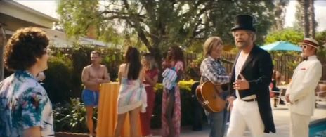 Paul Riley Fox as Elton John in Weird: The Al Yankovic Story