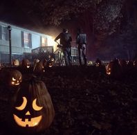 Brady Hepner with Jenna Kanell filming Killer Babes and the Frightening Film Fiasco