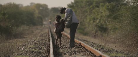 Sunny Pawar and Abhishek Bharate in Lion (2016)