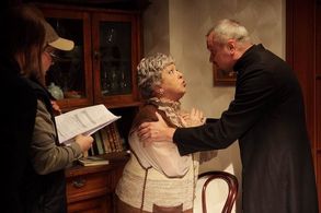 Olga Volkova in Zdes kto-to est (2010)