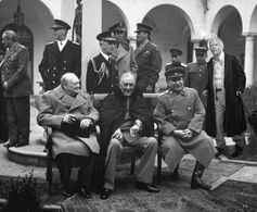 Robert Gustafsson in The 100 Year-Old Man Who Climbed Out the Window and Disappeared (2013)