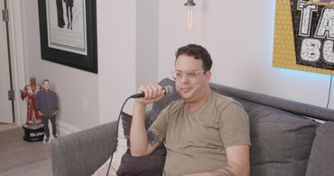 Joe DeRosa in Taste Buds (2020)