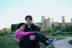 Sisi Stringer and Kieron Moore in Vampire Academy (2022)