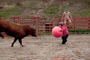 Jason 'Wee Man' Acuña in Jackass 3.5 (2011)
