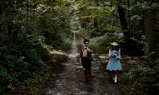 Yves Afonso and Blandine Jeanson in Weekend (1967)