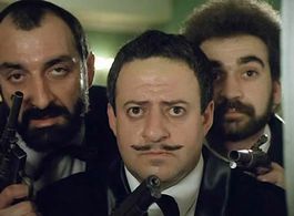 Vladimir Episkoposyan, Mamuka Kikaleishvili, and Vladimir Maysuradze in Na Deribasovskoy khoroshaya pogoda, ili Na Brayt