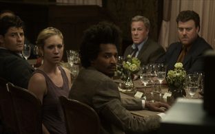 John Heard, Brittany Snow, Robb Wells, Eddie Steeples, and Enver Gjokaj in Would You Rather (2012)