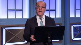 Tom Papa in Conan (2010)