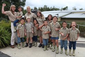 Terri Irwin, Bindi Irwin, Robert Clarence Irwin, Alexis Gosselin, Madelyn Gosselin, Cara Gosselin, Hannah Gosselin, Coll