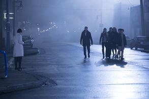 Ginnifer Goodwin, Jennifer Morrison, Lana Parrilla, Rebecca Mader, Colin O'Donoghue, Jared Gilmore, and Josh Dallas in O