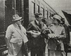 J. Warren Kerrigan in A Man's Man (1917)