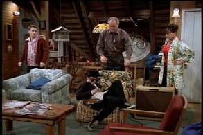 John Lithgow, Joseph Gordon-Levitt, French Stewart, and Elmarie Wendel in 3rd Rock from the Sun (1996)