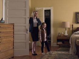 Amy Hargreaves, Claire Keane, and McKenna Keane in Homeland (2011)