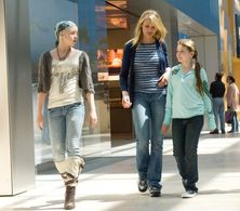 Cameron Diaz, Sofia Vassilieva, and Abigail Breslin in My Sister's Keeper (2009)