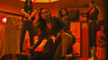 Claire Lanay, Rosario Dawson in 