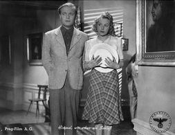 Hans Brausewetter and Anny Ondra in Himmel, wir erben ein Schloß (1943)