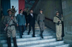 Still of Orlando Moguel (Francisco I. Madero),Esteban de la Isla and Andrés Montiel in 