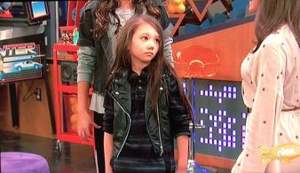 still of Tosh (Kylee Brown) in Game Shaker's Snackpot!