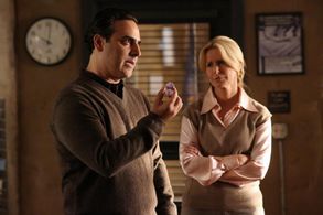 Jason Antoon and Tina Morasco in Castle (2009)