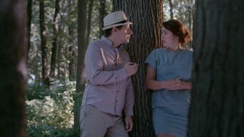 Gabriel Sabourin and Rose-Anne Déry in Bête à Papa (2016)