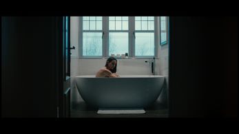 Antonia Desplat in Held for a moment (2019)