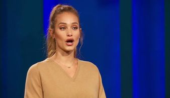 Hannah Jeter in Project Runway Junior (2015)