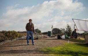 Luke Shelton in Weekender (2015)