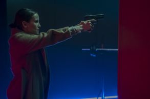 Peri Baumeister in Skylines (2019)