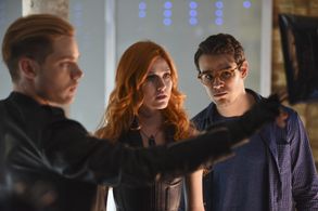 Katherine McNamara, Dominic Sherwood, and Alberto Rosende in Shadowhunters (2016)