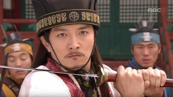 Gyo-jin In in The Great Queen Seondeok (2009)