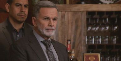 Still of Cesar De Leon and Tony Plana in 