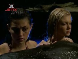 Phoebe Tonkin and Cariba Heine in H2O: Just Add Water (2006)