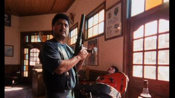 Reinol Martinez in El Mariachi (1992)