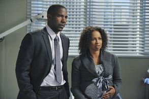 Desean Terry and Tracey Leigh in Grey's Anatomy (2005)