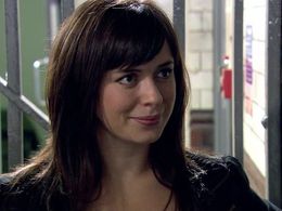 Eve Myles in Torchwood (2006)