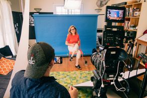 Director/Producer Sav Rodgers and Guinevere Turner filming Chasing Chasing Amy.