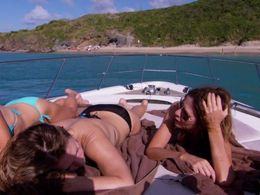 Heather Thomson and Carole Radziwill in The Real Housewives of New York City (2008)