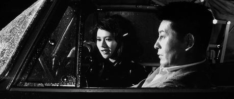 Ryô Ikebe and Mariko Kaga in Pale Flower (1964)