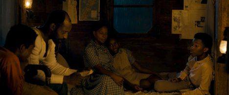 Mary J. Blige, Rob Morgan, Frankie Smith, Joshua J. Williams, and Kennedy Derosin in Mudbound (2017)