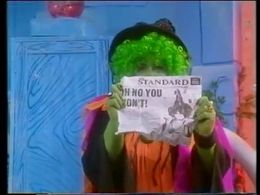 Carol Lee Scott in Emu's World (1982)