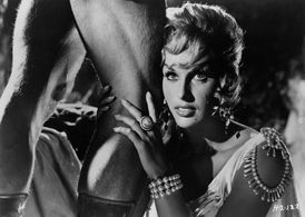 Sylvia Lopez in Hercules Unchained (1959)