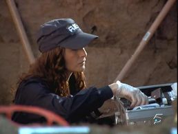 Belén López in R.I.S. Científica (2007)