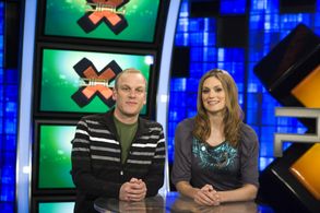 Adam Sessler and Morgan Webb in X-Play (1998)