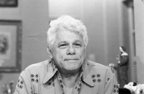 Dionísio Azevedo in Pai Herói (1979)