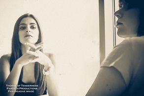 Fereshteh Samimi on the set of Thorns of Tenderness