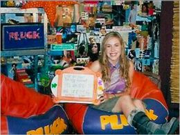 Naomi Davis hosting PLUCK! 2003