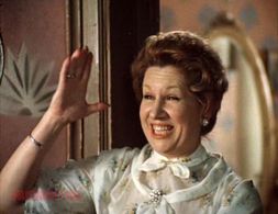 Inna Ulyanova in Pokrov Gates (1983)